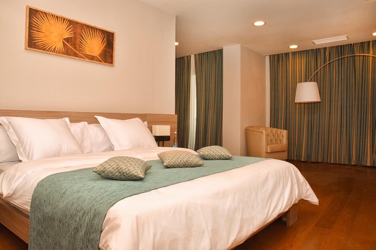 Maison Boutique Hotel Тбилиси Екстериор снимка