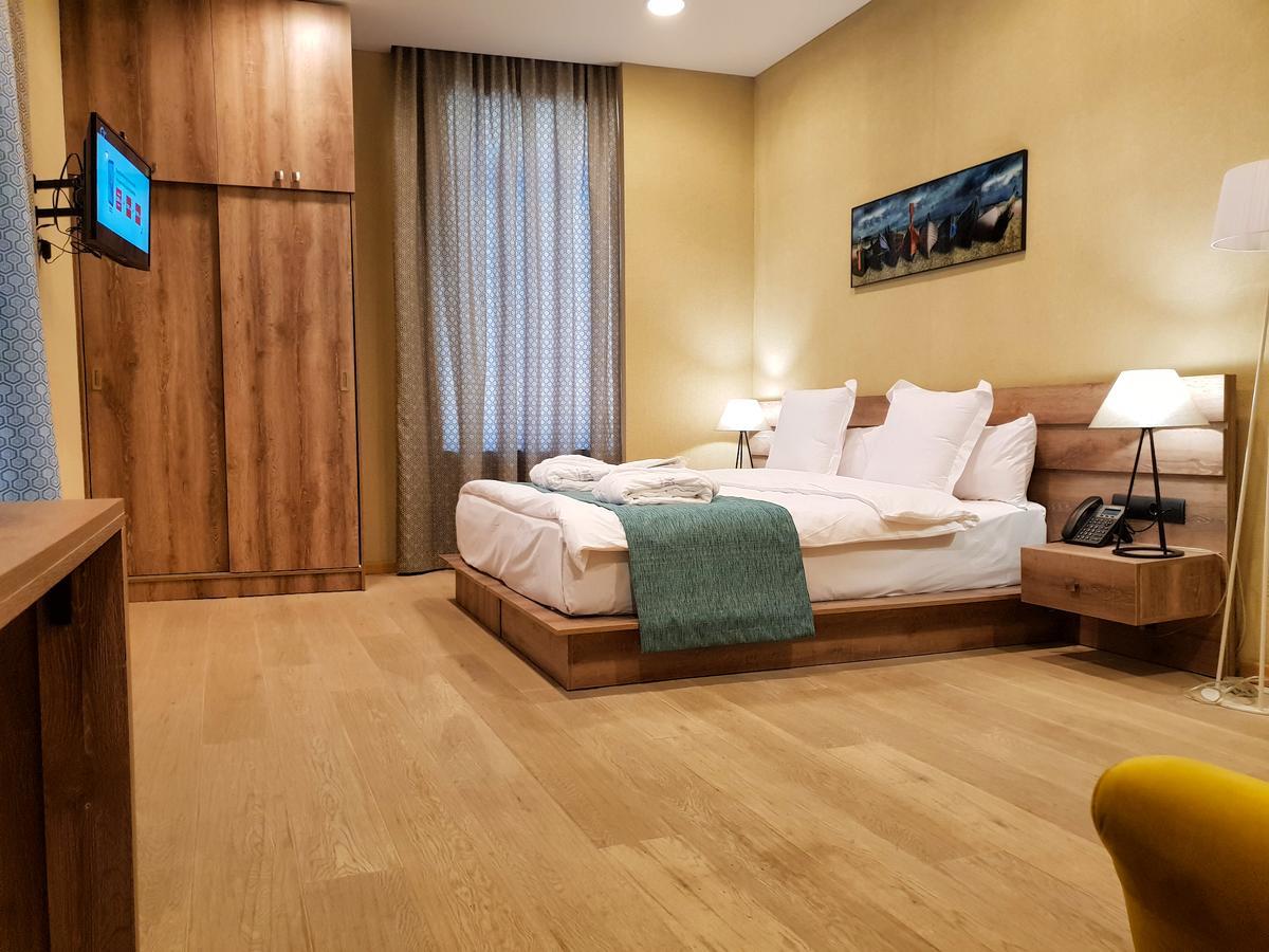 Maison Boutique Hotel Тбилиси Екстериор снимка