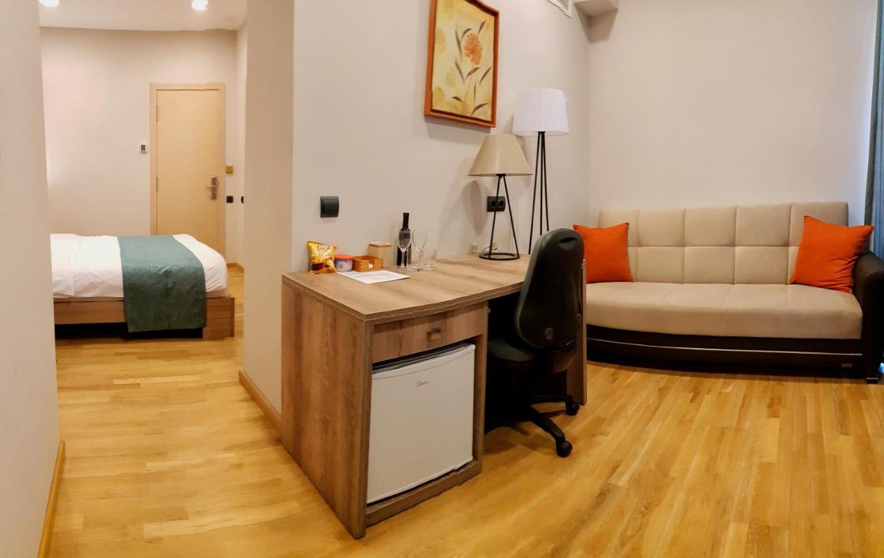 Maison Boutique Hotel Тбилиси Екстериор снимка